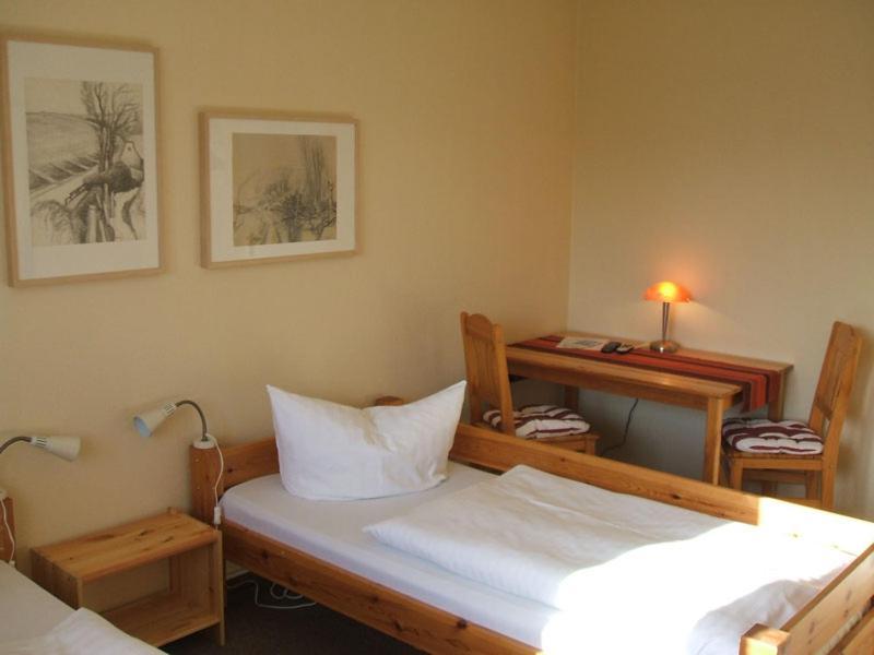 Hostel & Bistro Haus Der Horizonte Bad Doberan Room photo